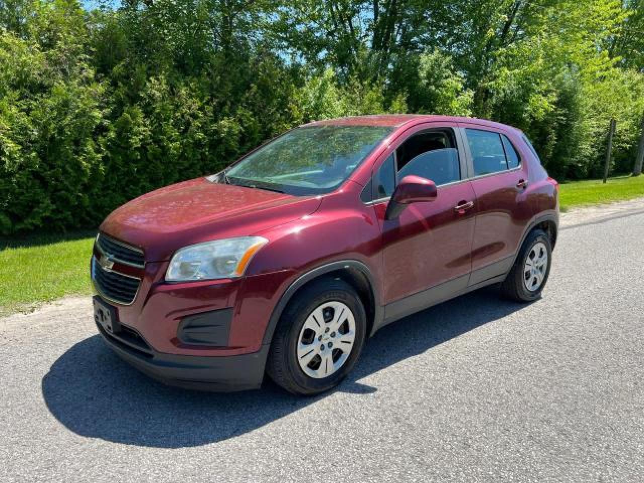 2015 Chevrolet Trax Ls vin: 3GNCJKSB6FL154252