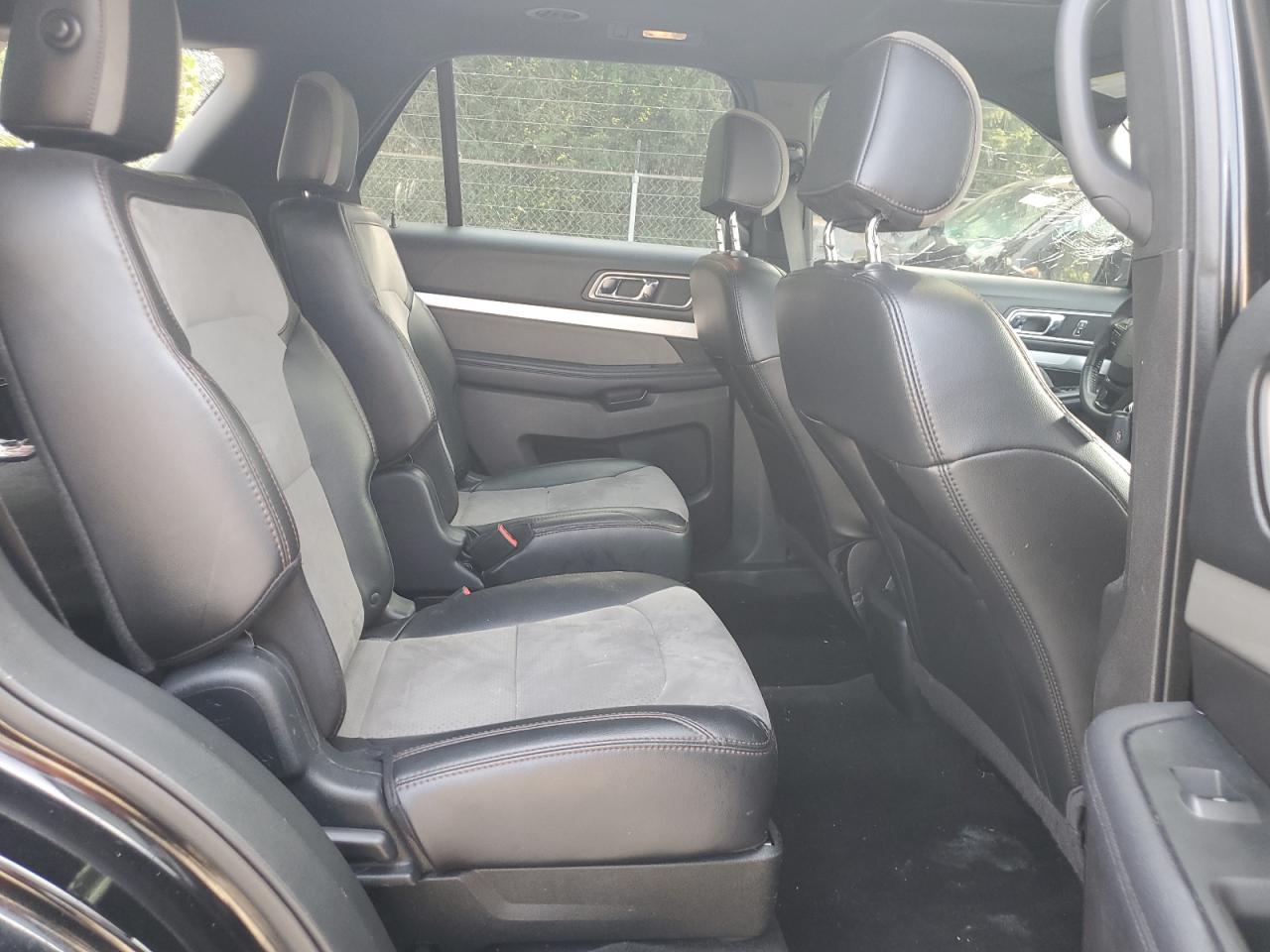 1FM5K8D89HGE41221 2017 Ford Explorer Xlt