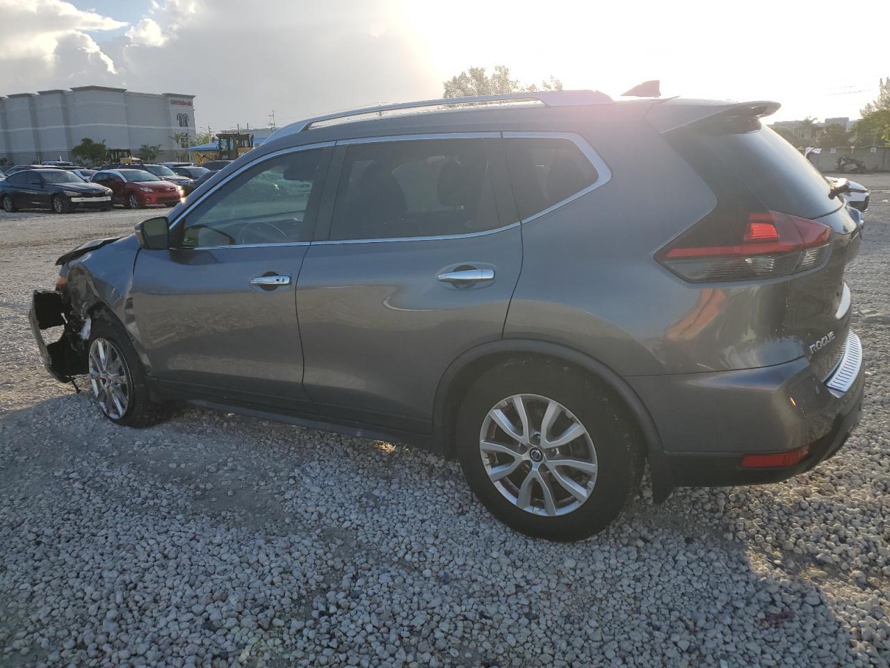 2020 Nissan Rogue S vin: JN8AT2MT1LW037365