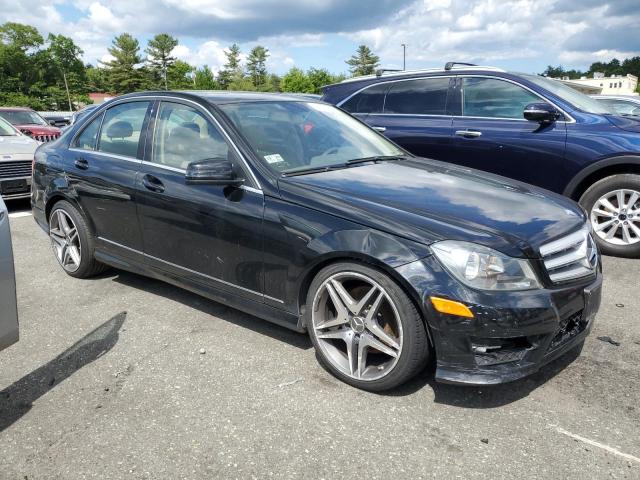 VIN WDDGF8AB5DR252779 2013 Mercedes-Benz C-Class, 3... no.4