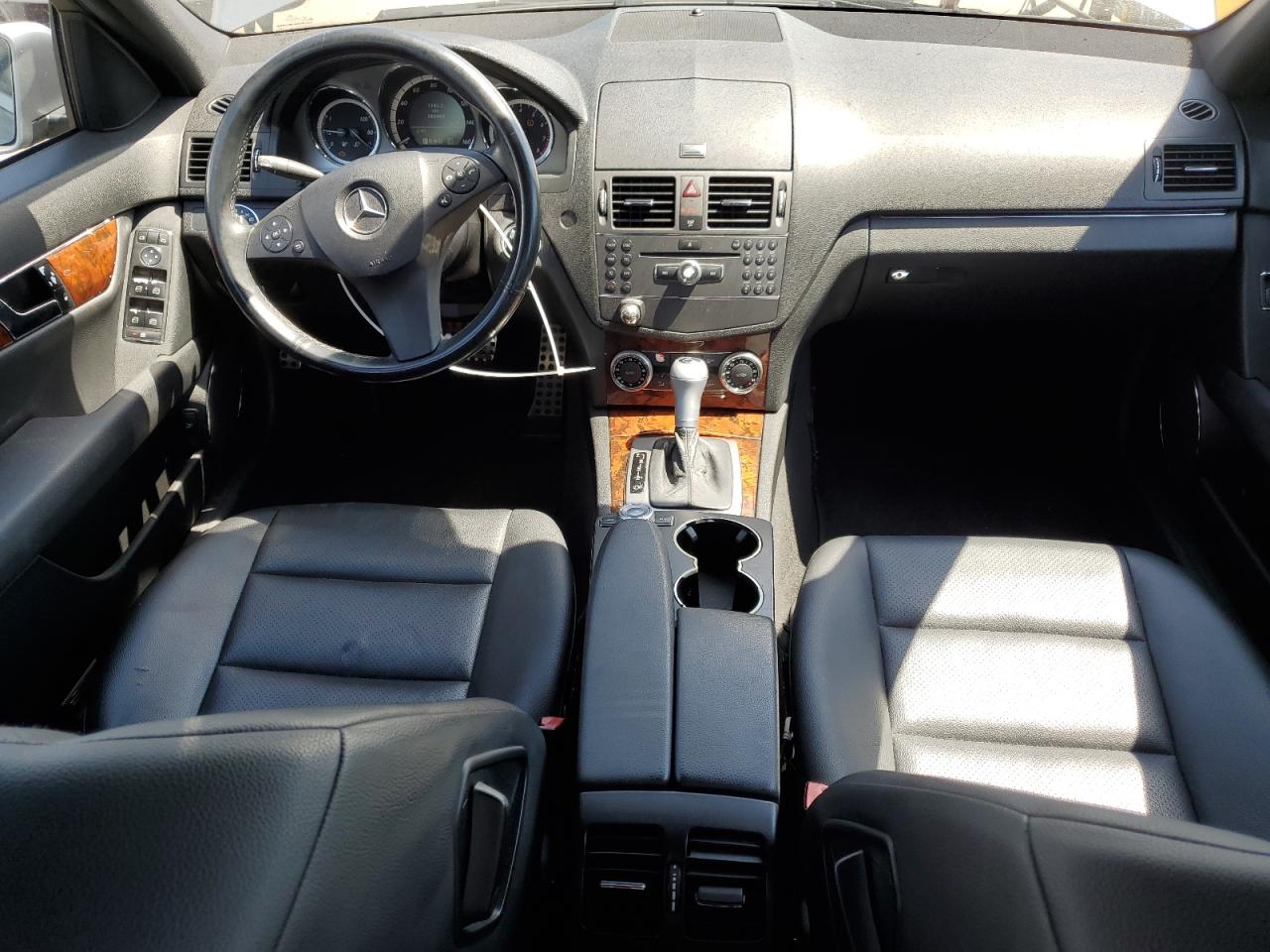 WDDGF5EB5AR110484 2010 Mercedes-Benz C 300