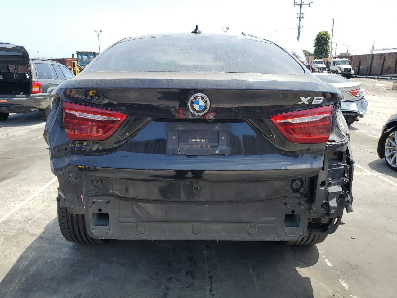 5UXKU6C5XG0S82454 2016 BMW X6 xDrive50I