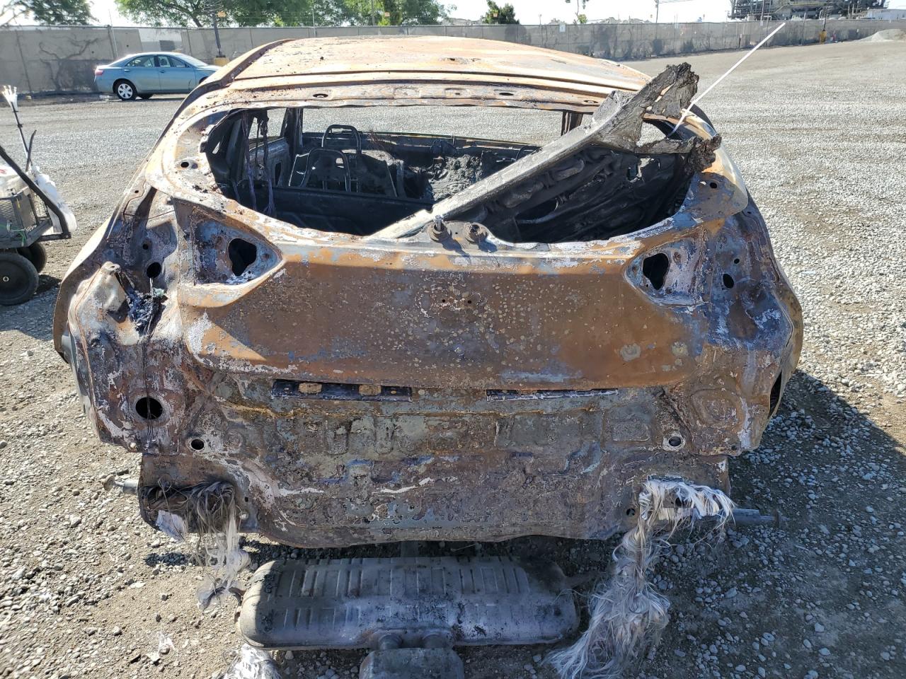 KMHTG6AF8LU026434 2020 Hyundai Veloster Base