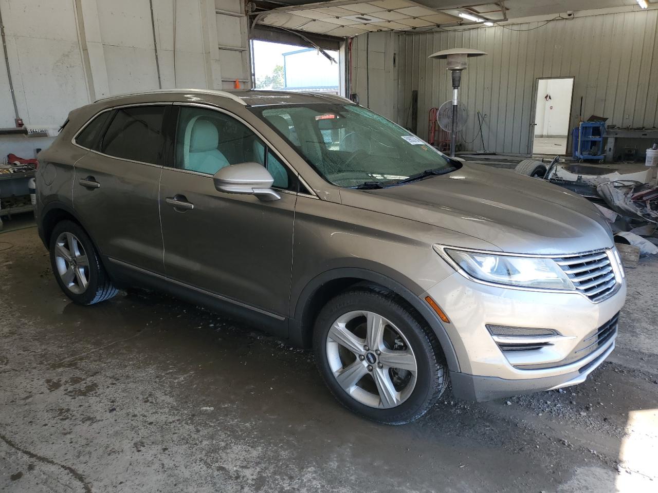 2017 Lincoln Mkc Premiere vin: 5LMCJ1C93HUL32781