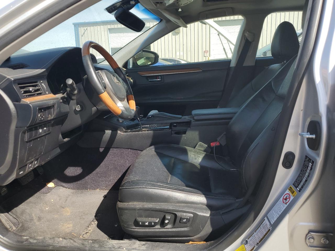 JTHBW1GG5F2084179 2015 Lexus Es 300H