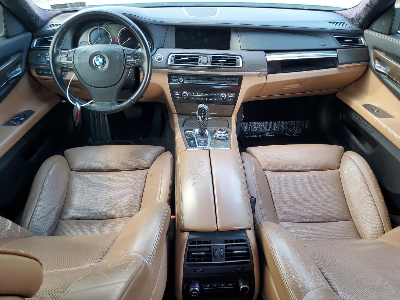 WBAKC6C58BC395005 2011 BMW 750 Xi