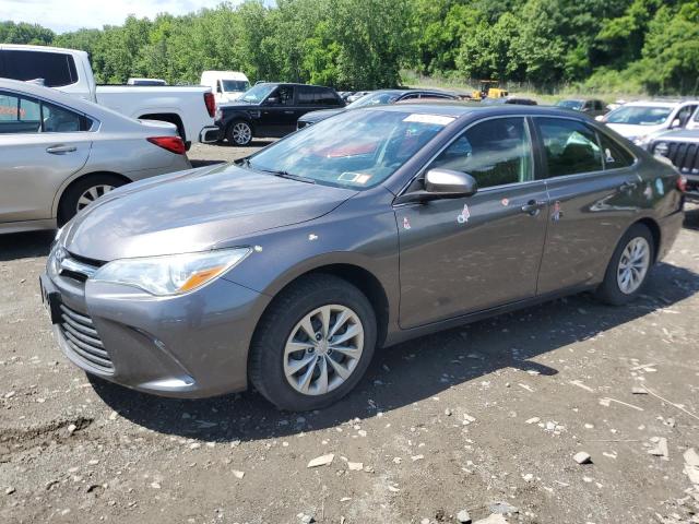 4T1BF1FK8HU633030 2017 TOYOTA CAMRY - Image 1