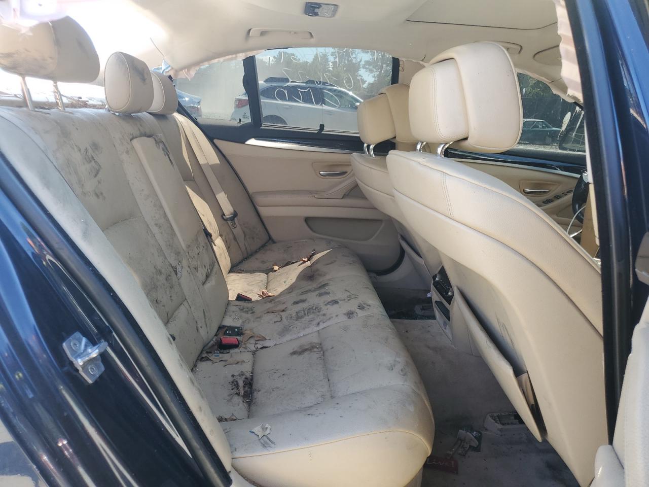 WBAFU7C51BC878517 2011 BMW 535 Xi