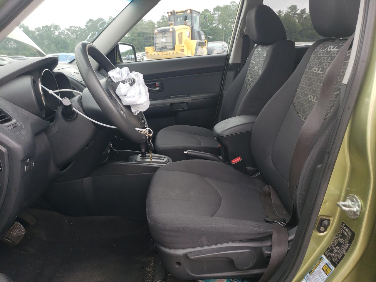 KNDJT2A23A7165895 2010 Kia Soul +