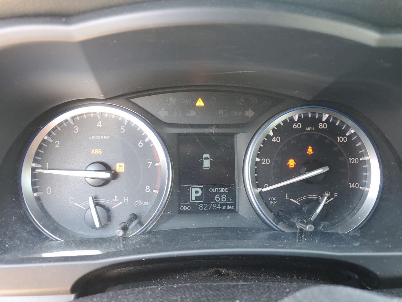 5TDBKRFH5GS323942 2016 Toyota Highlander Le