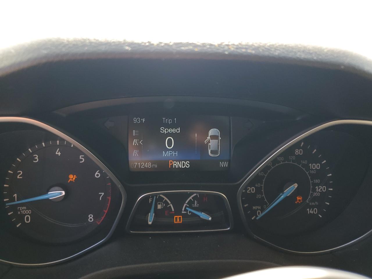 1FADP3N25HL272584 2017 Ford Focus Titanium