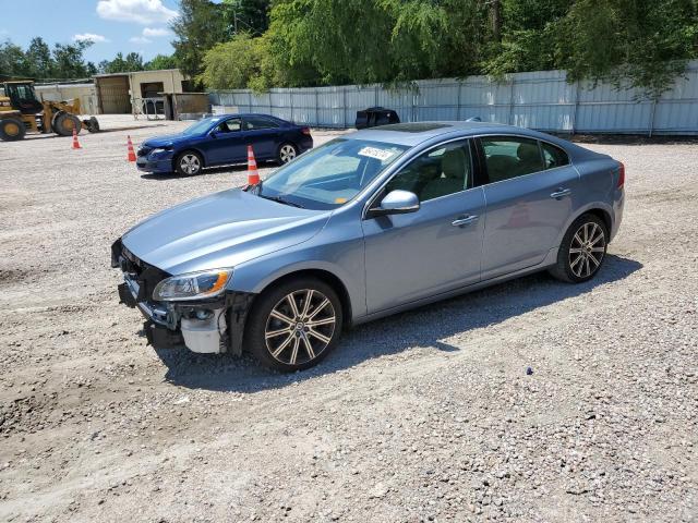 2017 Volvo S60 Platinum VIN: LYV402TMXHB137926 Lot: 56415274