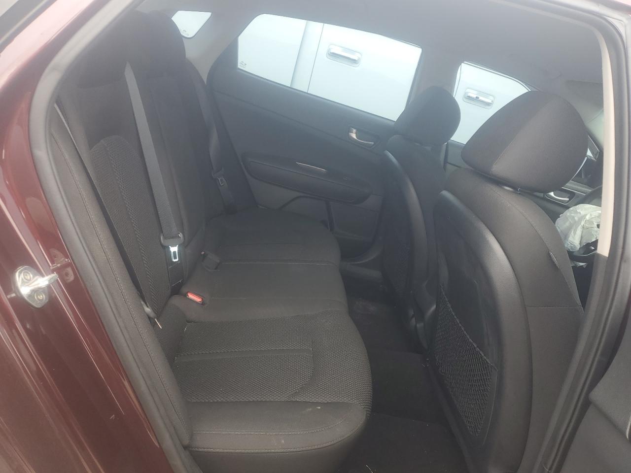 5XXGT4L37KG280763 2019 Kia Optima Lx