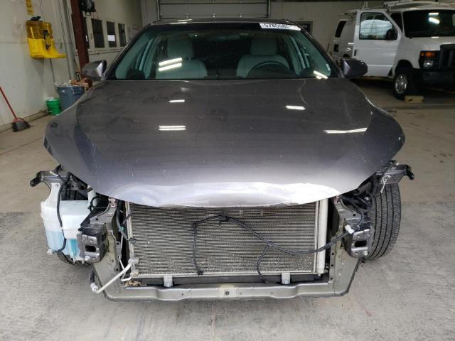 VIN 4T4BF1FK8GR578146 2016 Toyota Camry, LE no.5