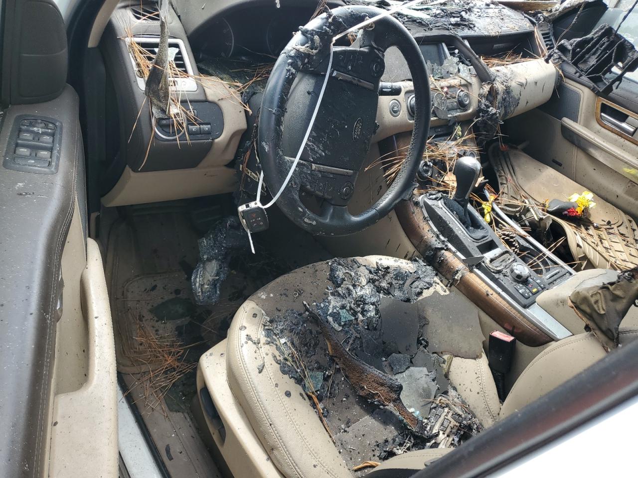 SALSK2D45BA714143 2011 Land Rover Range Rover Sport Lux