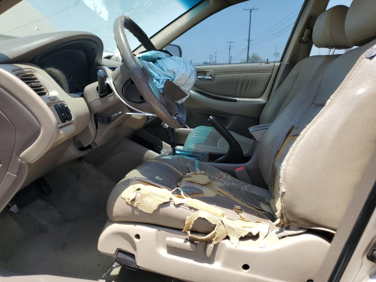 1HGCG1653YA065658 2000 Honda Accord Ex