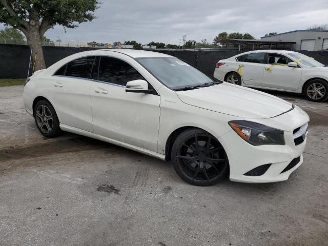 VIN WDDSJ4EB3EN048356 2014 Mercedes-Benz CLA-Class,... no.4