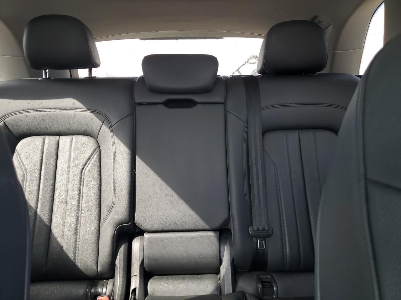 WA1BNAFY5J2015851 2018 Audi Q5 Premium Plus