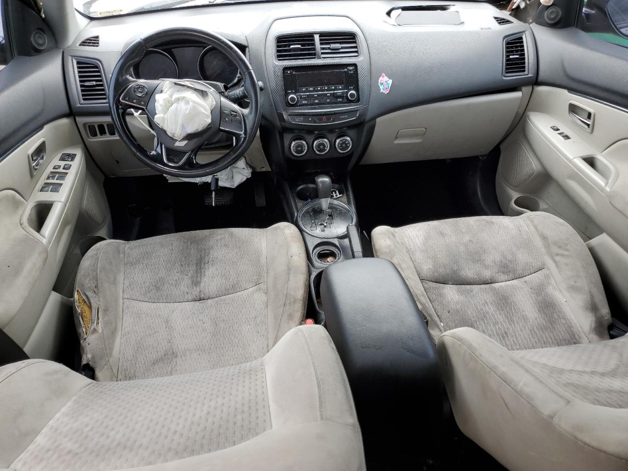 JA4AP3AU9HZ033938 2017 Mitsubishi Outlander Sport Es