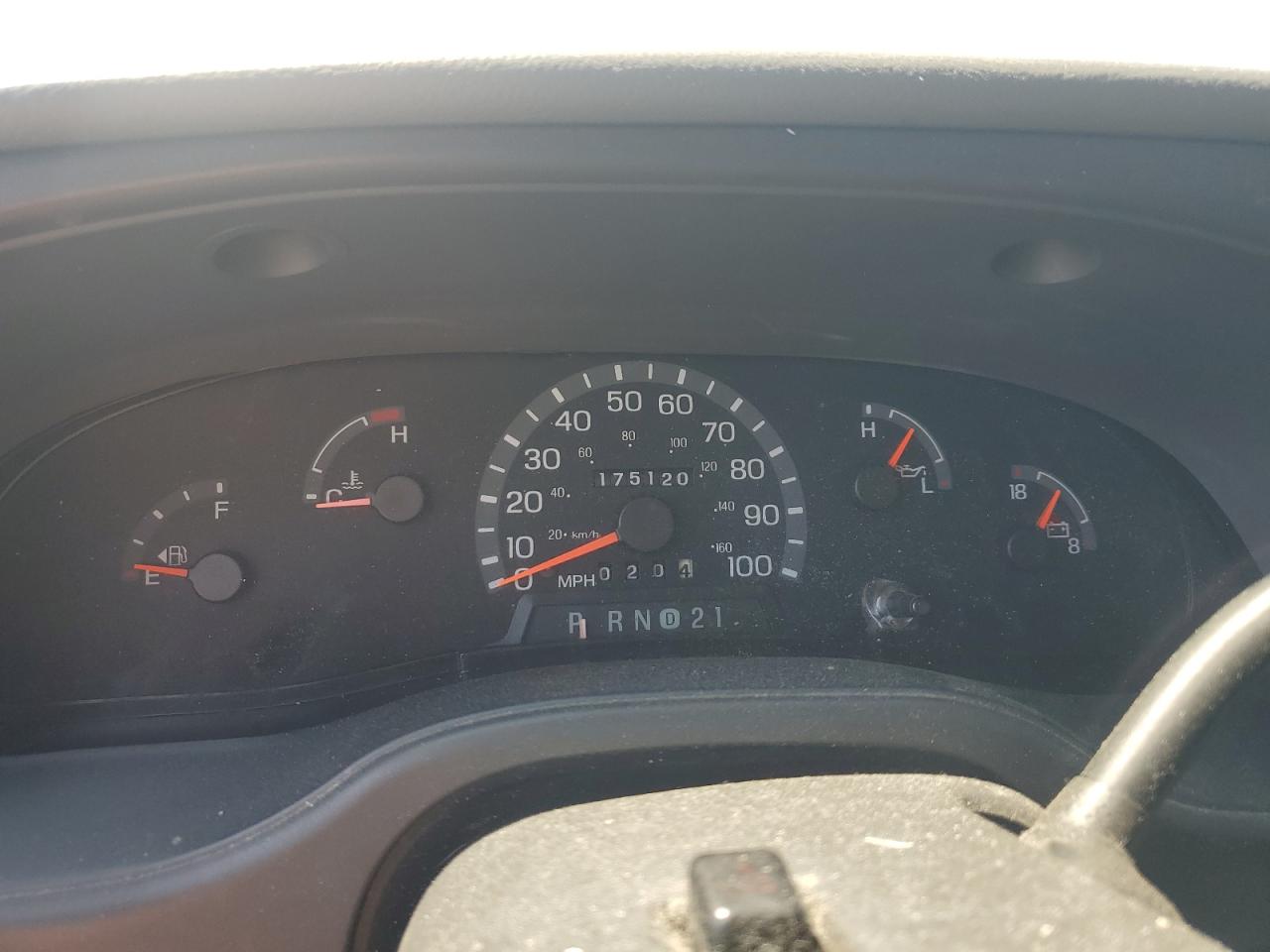 1FDRE14L33HA63131 2003 Ford Econoline E150 Van