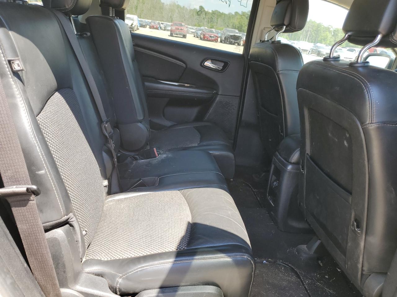 3C4PDCGG2KT803423 2019 Dodge Journey Crossroad