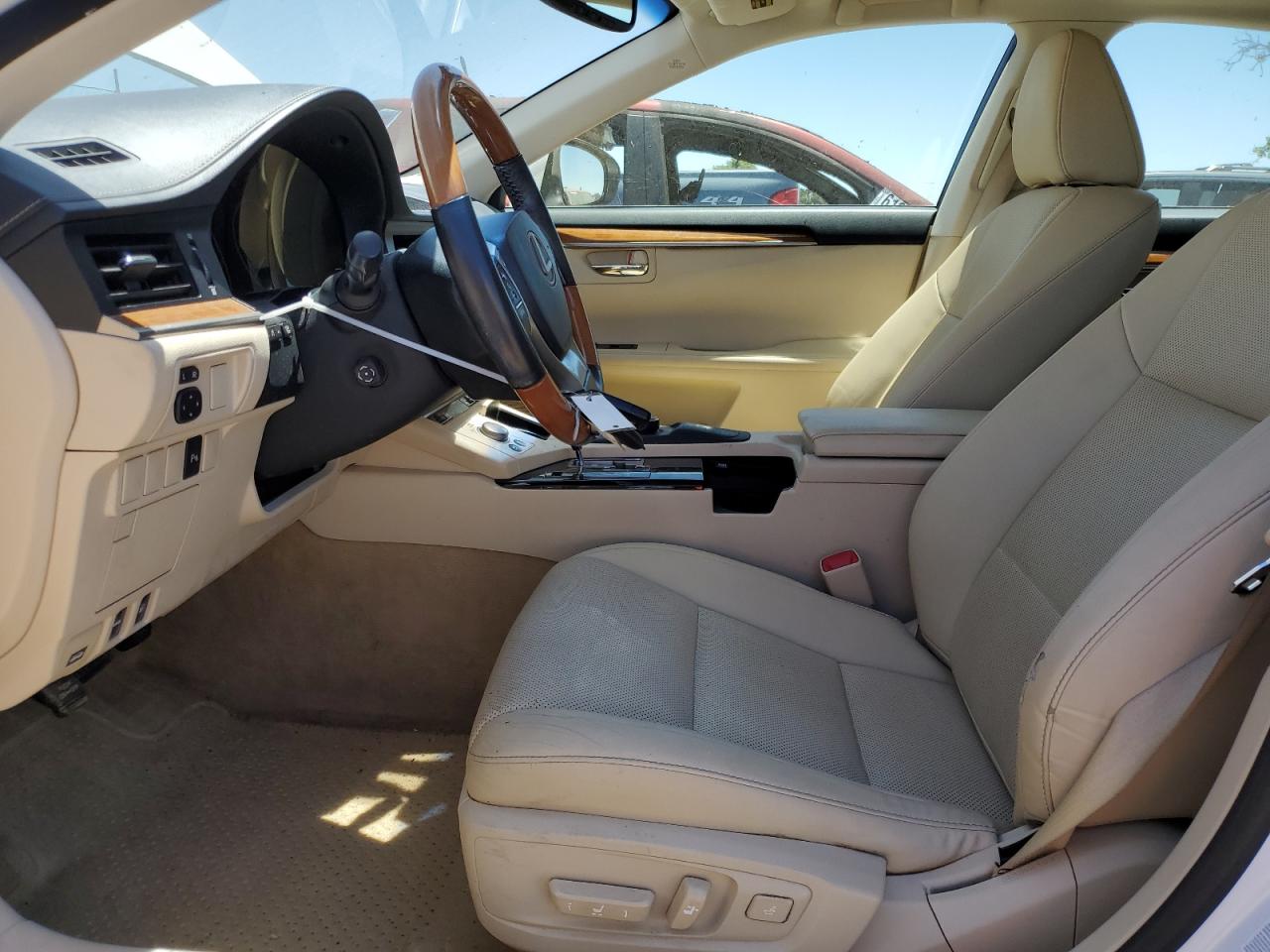 JTHBW1GG0F2093212 2015 Lexus Es 300H