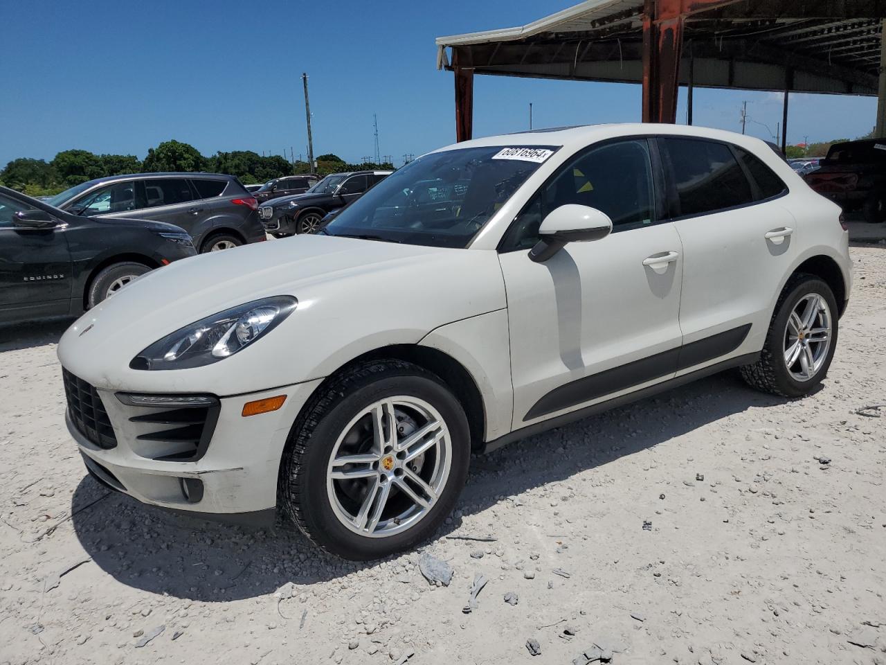 2018 Porsche Macan S vin: WP1AB2A55JLB30939