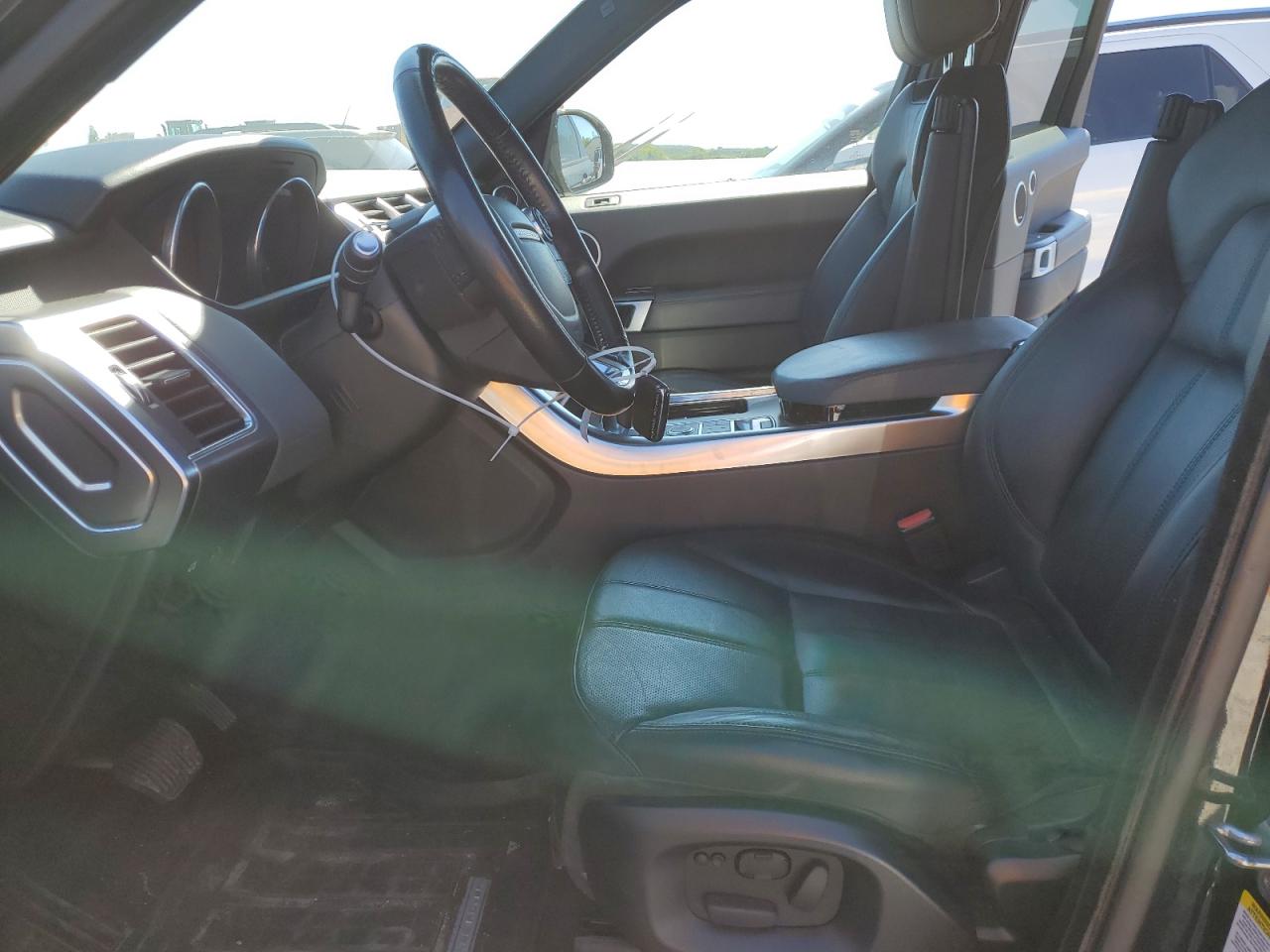 SALWG2VF4FA513052 2015 Land Rover Range Rover Sport Se