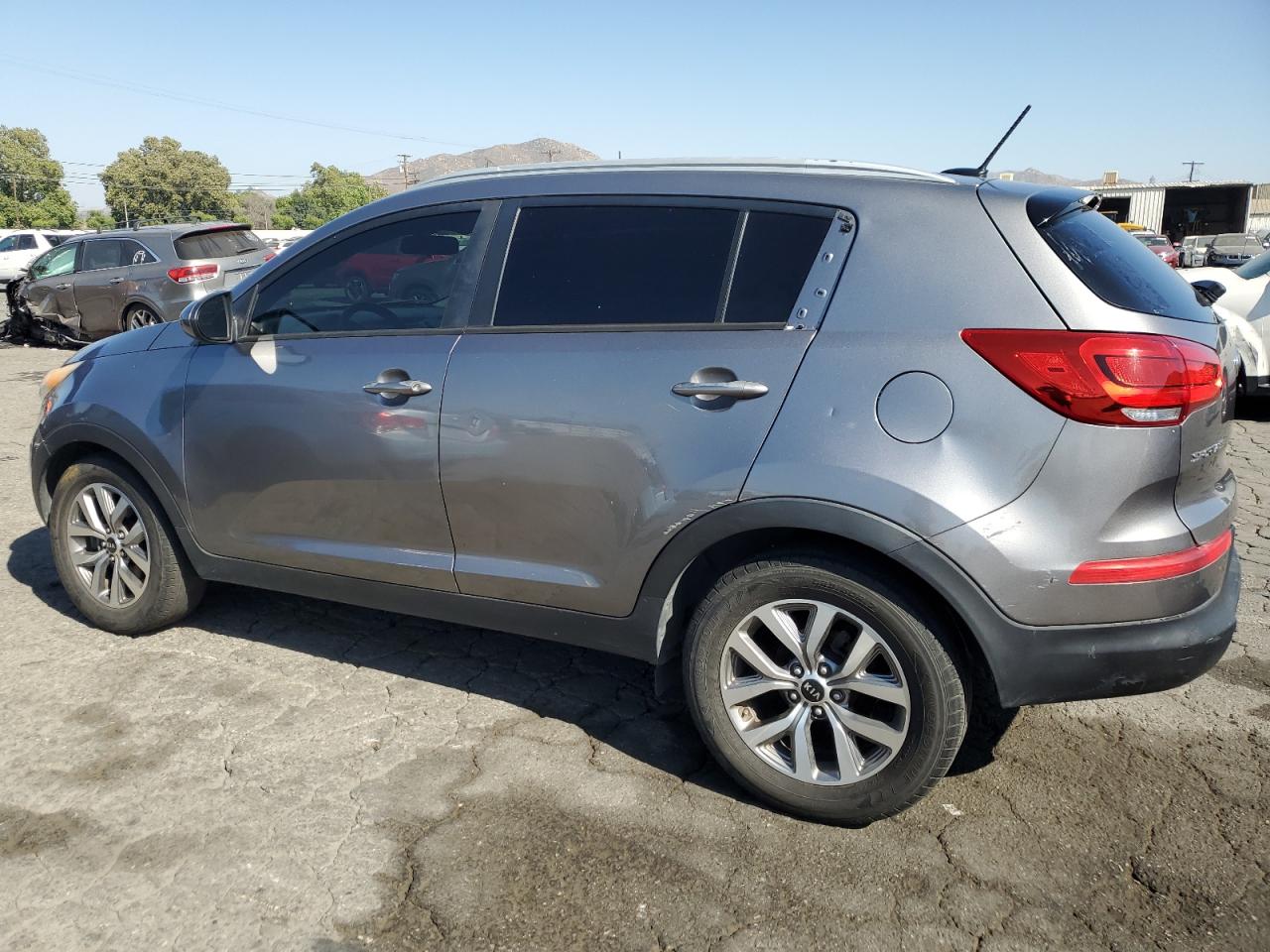 KNDPB3AC1G7795936 2016 Kia Sportage Lx