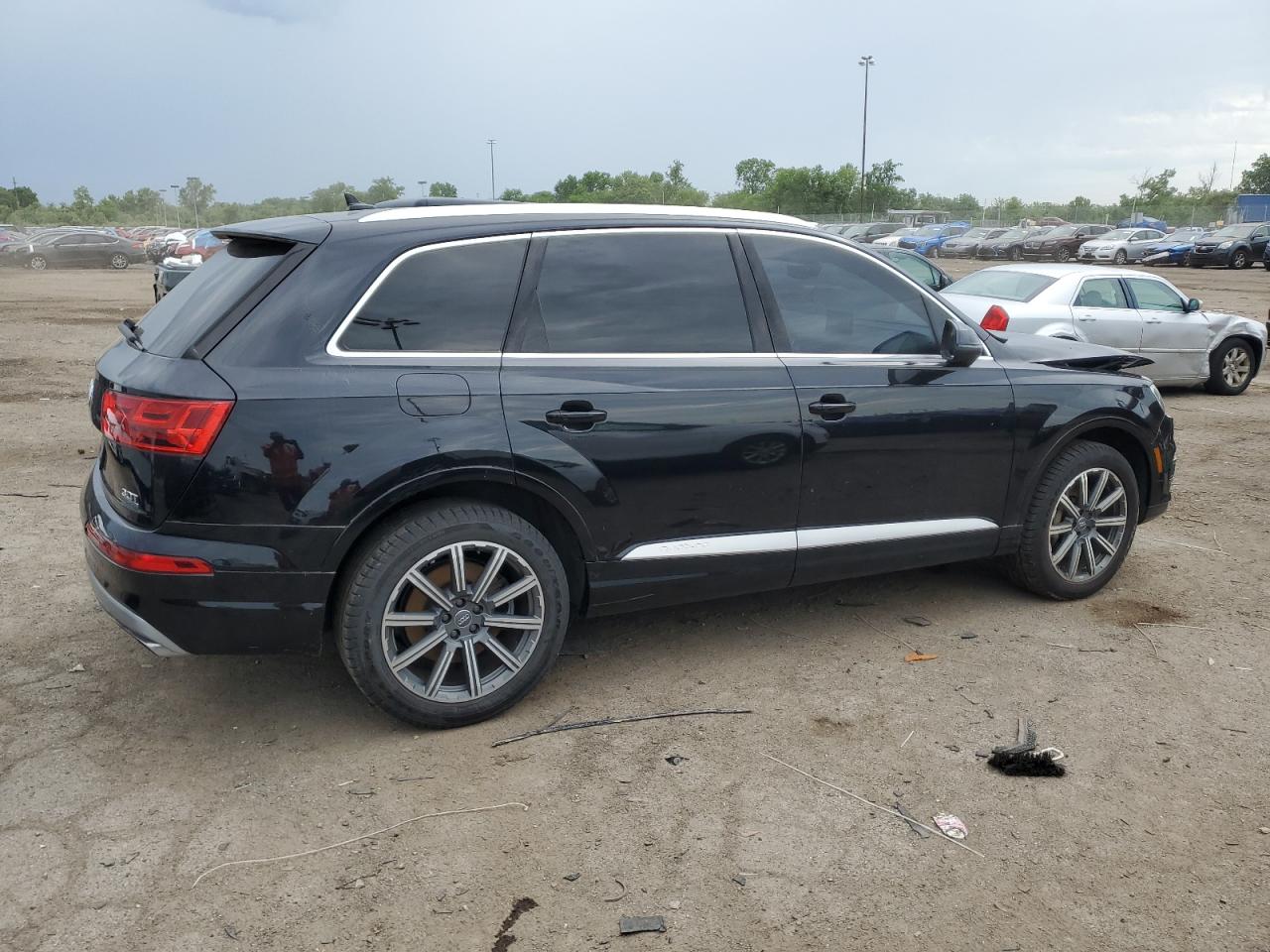 WA1LAAF74HD043596 2017 Audi Q7 Premium Plus