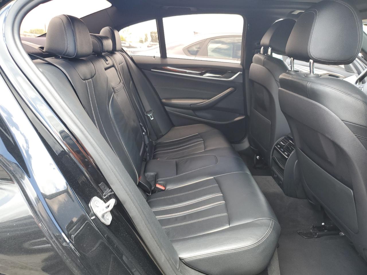 WBAJE5C51JG917531 2018 BMW 540 I