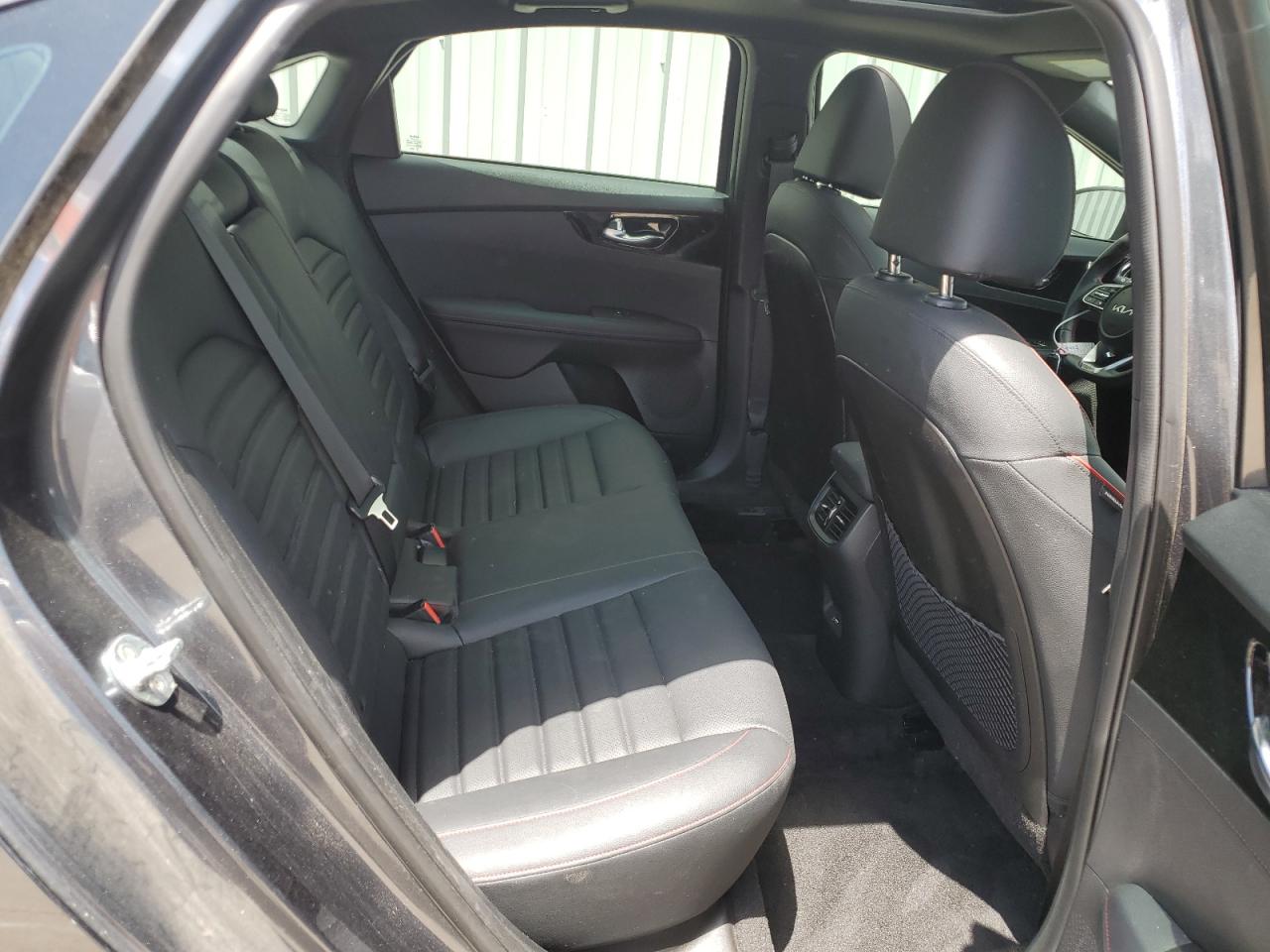 3KPF44AC0NE473328 2022 Kia Forte Gt