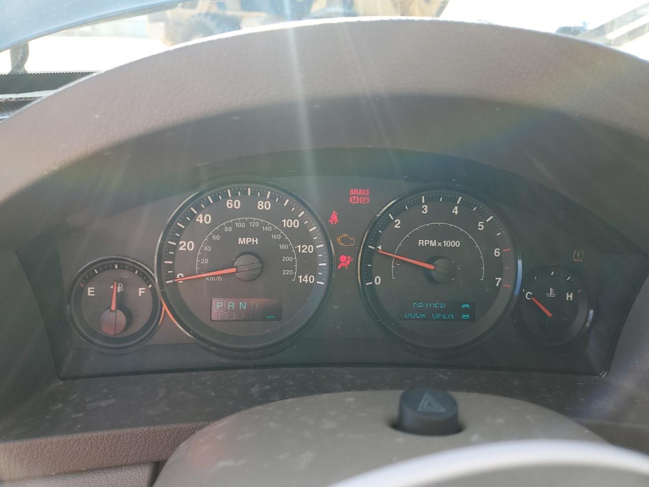 1J4HS48N85C663515 2005 Jeep Grand Cherokee Laredo