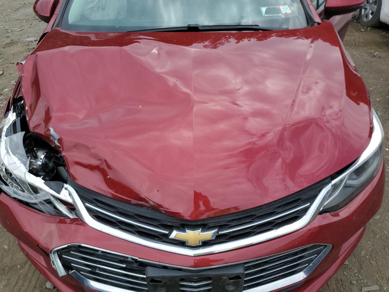 2018 Chevrolet Cruze Premier vin: 3G1BF6SM4JS632948