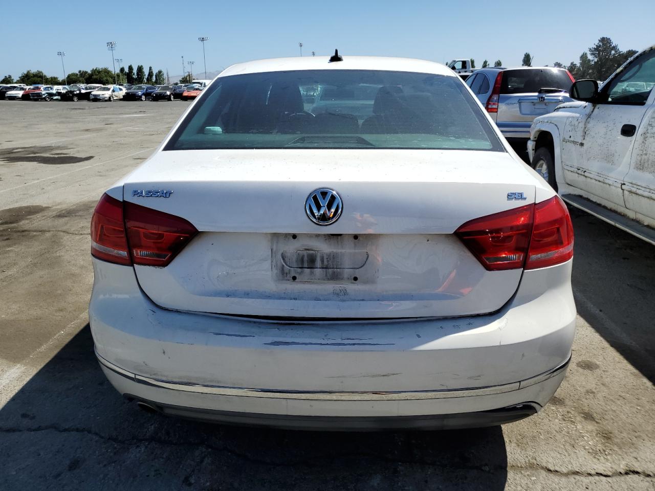 1VWCP7A34DC135980 2013 Volkswagen Passat Sel