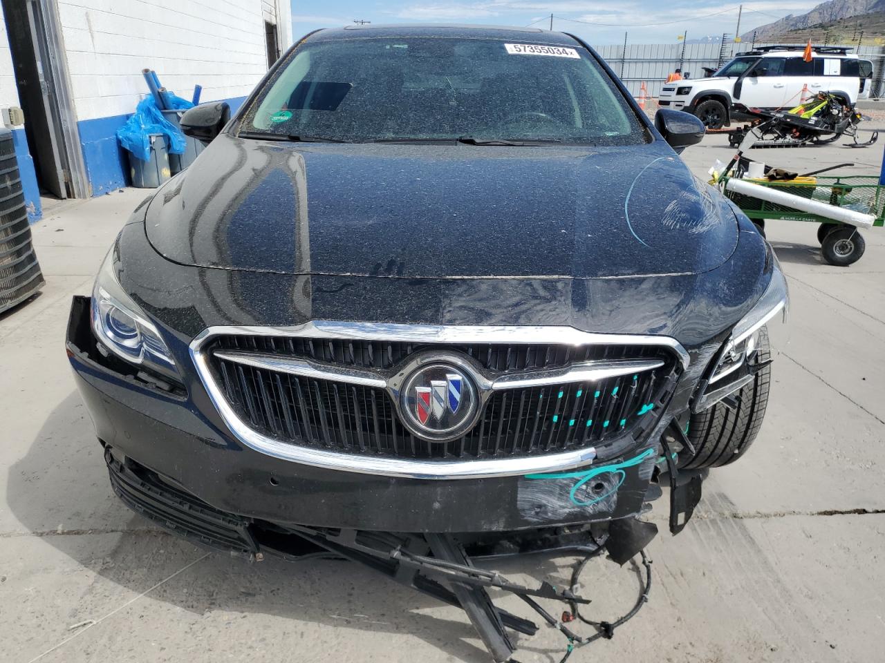 1G4ZR5SS1HU181487 2017 Buick Lacrosse Premium