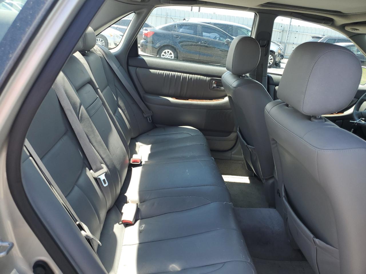 4T1BF28B51U144030 2001 Toyota Avalon Xl