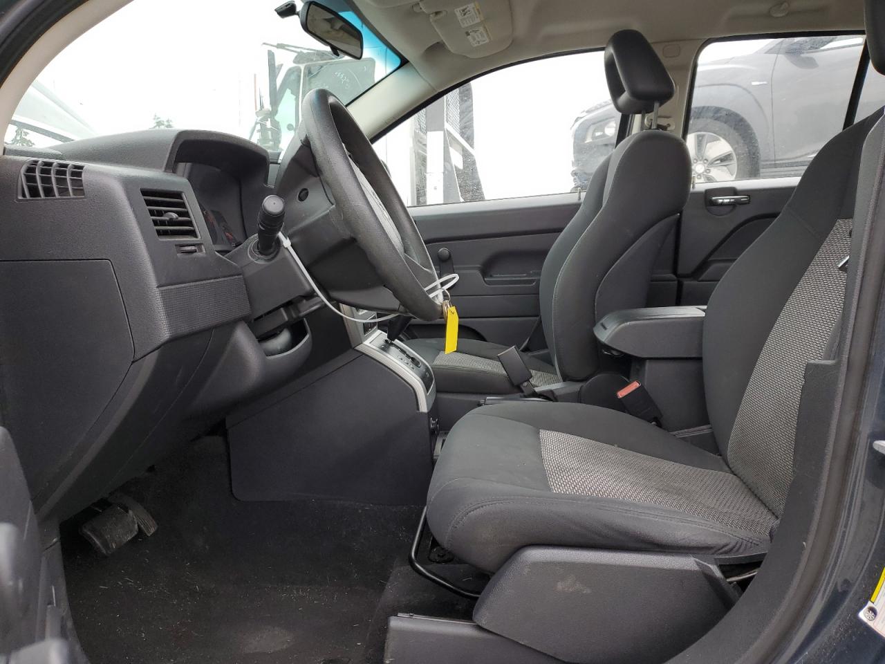 1J8FF47W18D500465 2008 Jeep Compass Sport