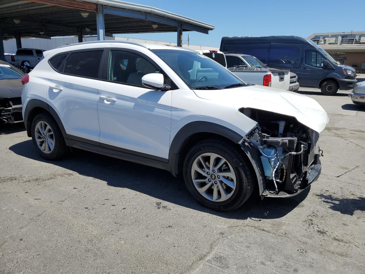 KM8J33A29GU216375 2016 Hyundai Tucson Limited