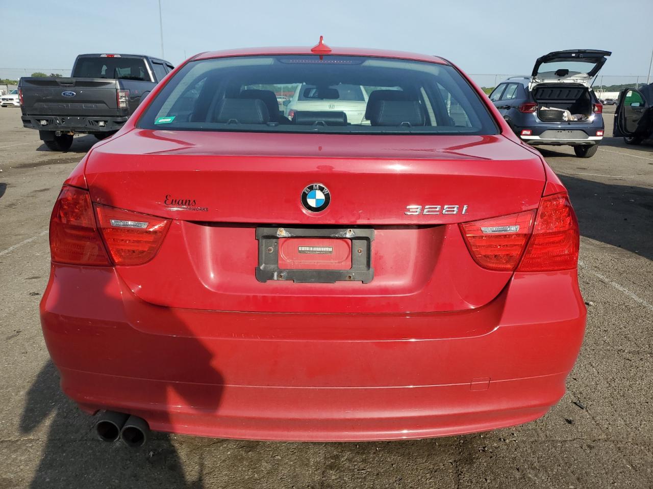 WBAPK5G59BNN24757 2011 BMW 328 Xi Sulev