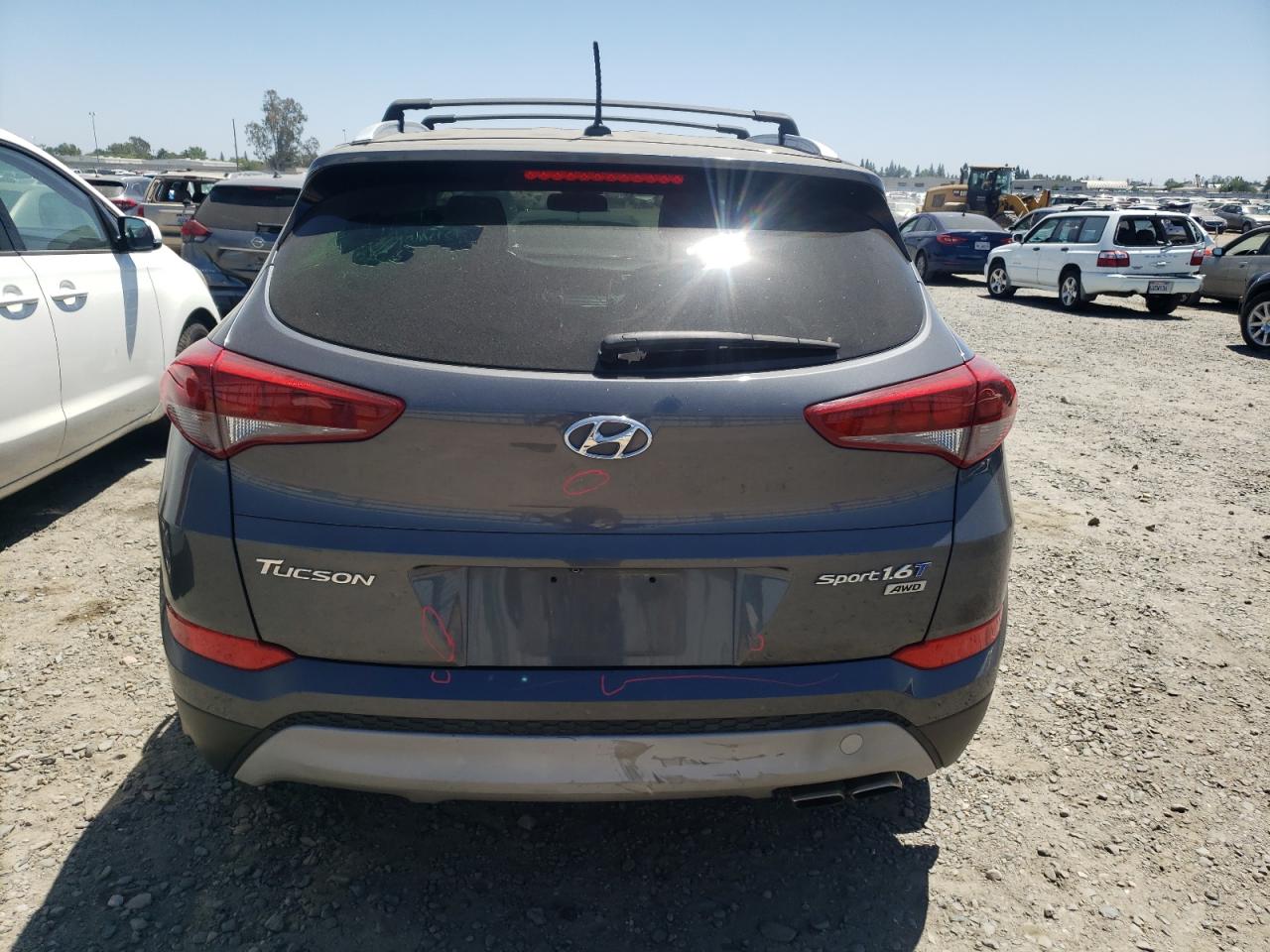KM8J3CA21HU266236 2017 Hyundai Tucson Limited