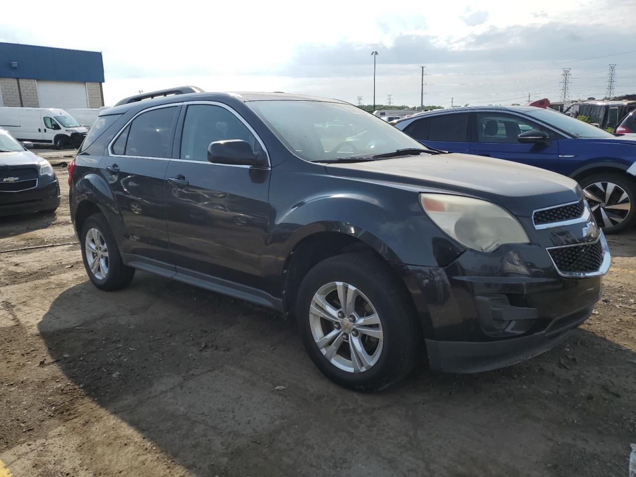 2CNALDEC1B6470498 2011 Chevrolet Equinox Lt