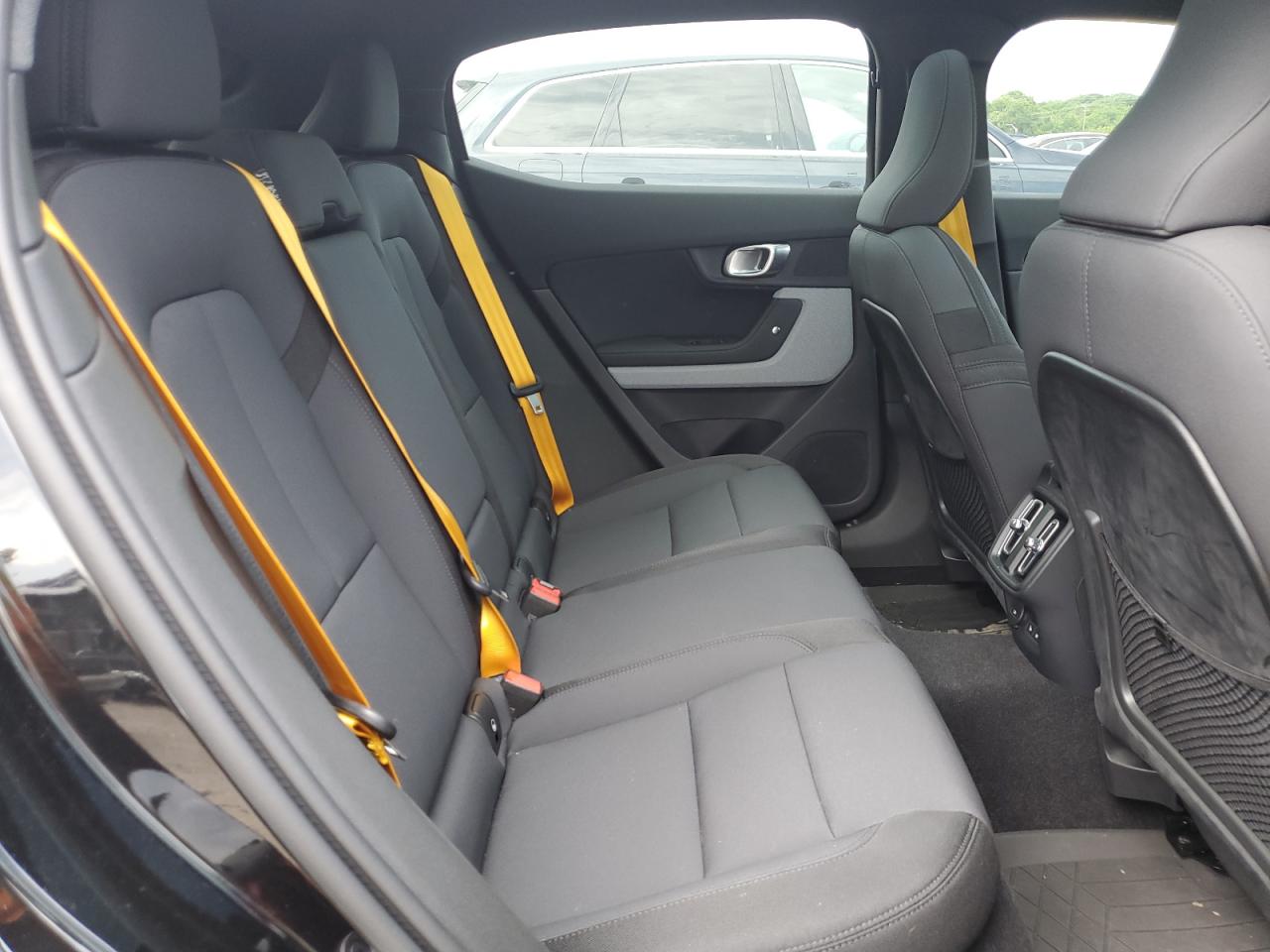 YSMET3KA1PL113103 2023 Polestar 2