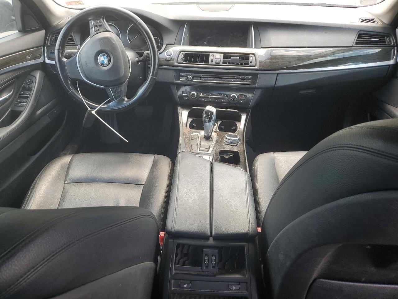 WBA5A7C5XFD620825 2015 BMW 528 Xi