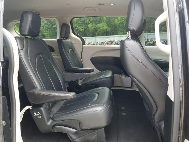 2018 Chrysler Pacifica Touring L VIN: 2C4RC1BG3JR246448 Lot: 56046854