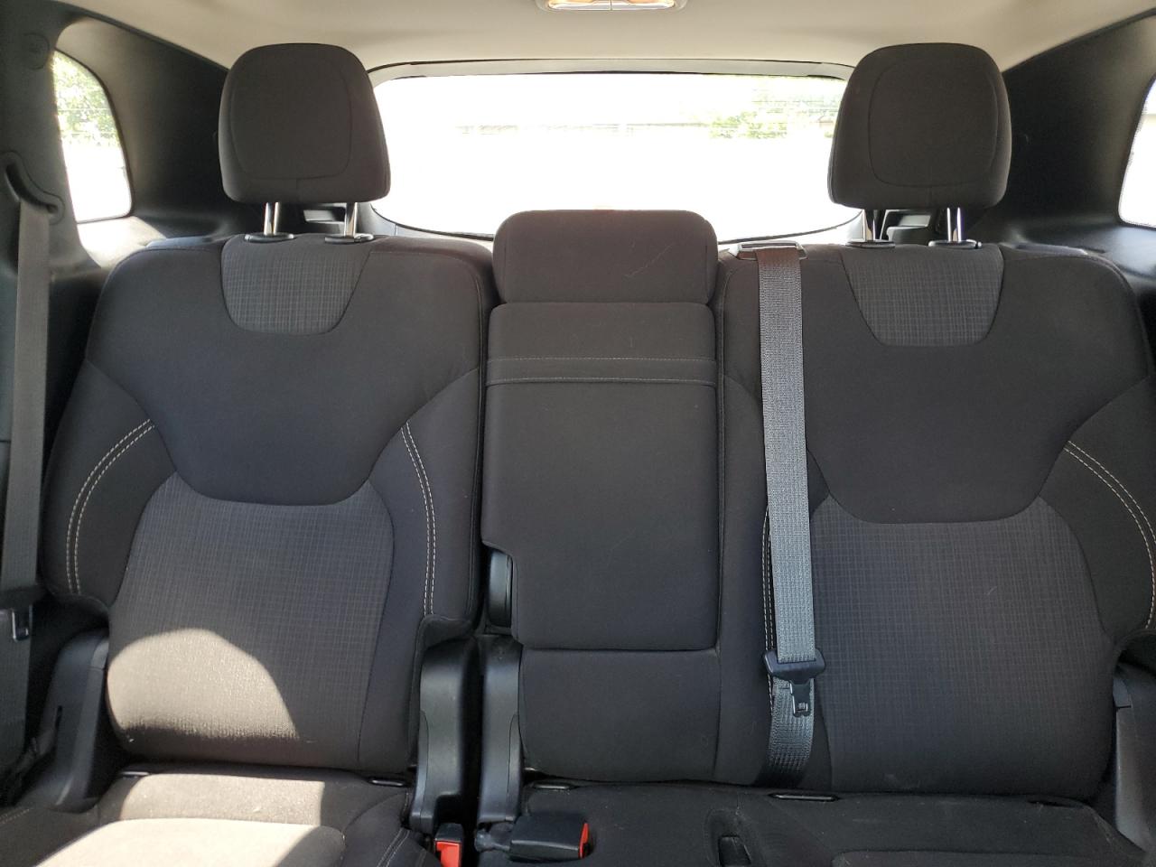 1C4PJMCS2FW502983 2015 Jeep Cherokee Latitude