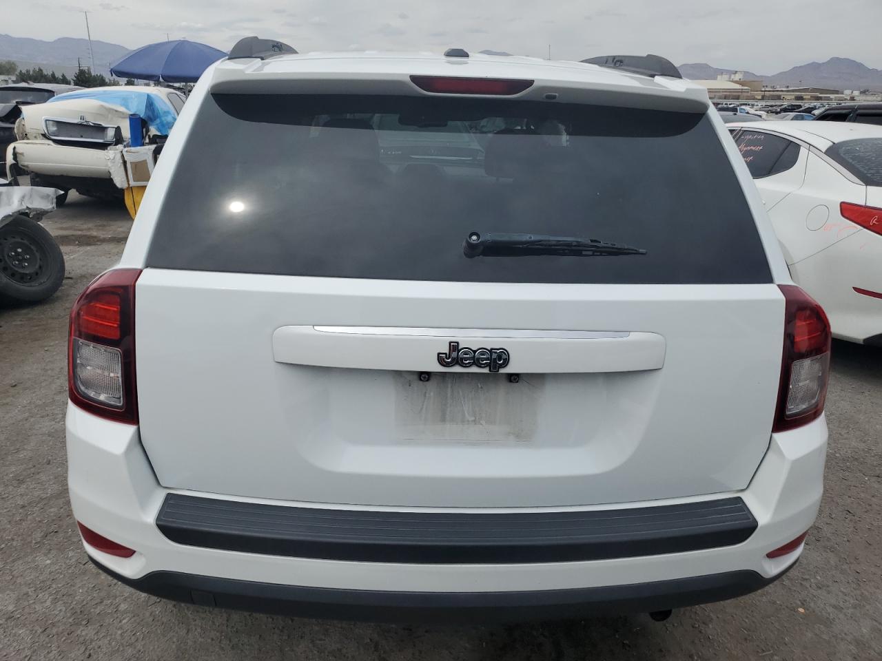 1C4NJCBA1GD640988 2016 Jeep Compass Sport