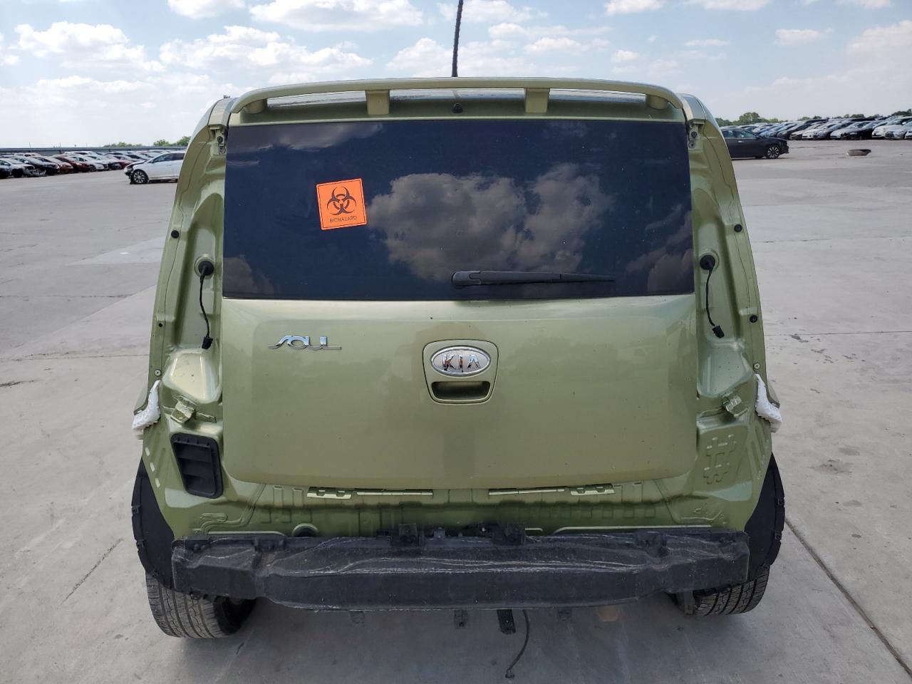 KNDJT2A24A7113496 2010 Kia Soul +