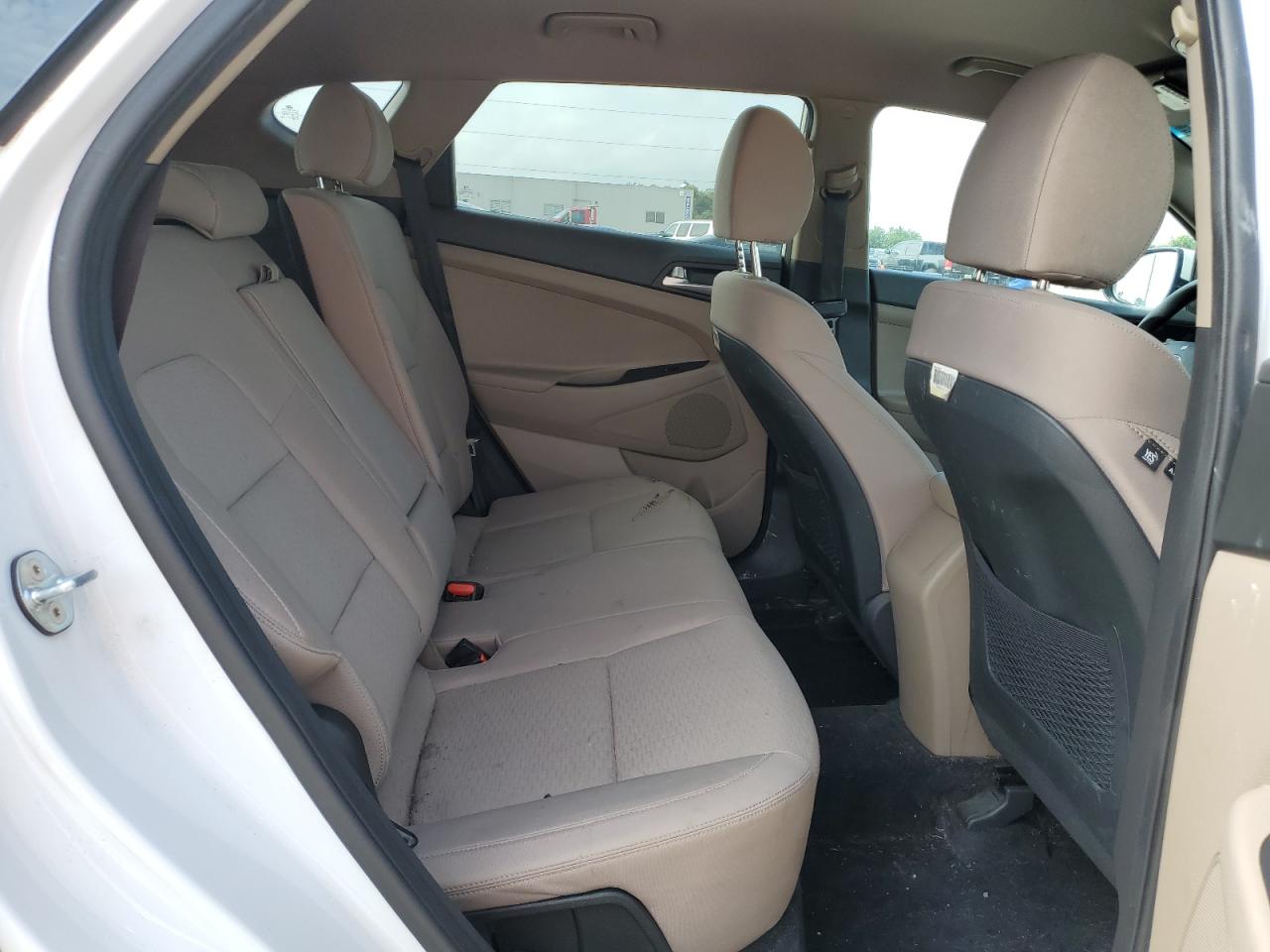 KM8J33A47KU966013 2019 Hyundai Tucson Limited