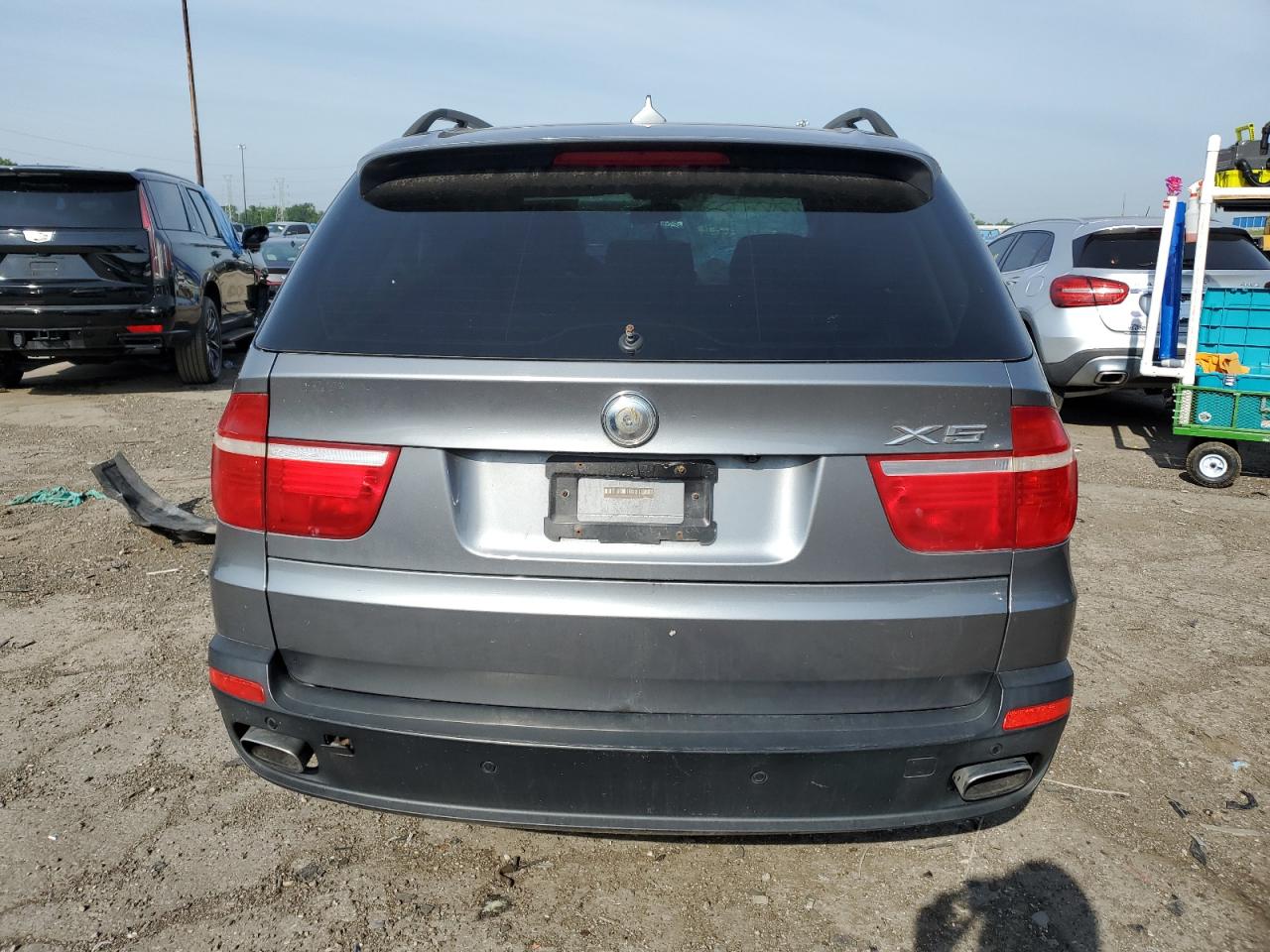 5UXFE83568L166243 2008 BMW X5 4.8I